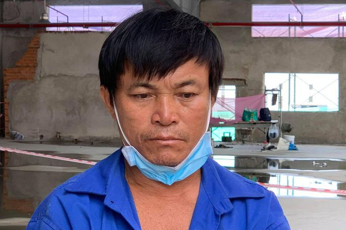 Mâu thuẫn từ con ếch, người đàn ông vật chết bạn nhậu: Tranh luận về chuyện ếch nuôi hay bắt ở quán ếch thuộc thị xã Bến Cát (Bình Dương), Nguyễn Minh Tân (50 tuổi, ngụ TP Thủ Dầu Một, Bình Dương) đã vật bạn nhậu là ông Trần Văn Kích (54 tuổi, quê Đồng Tháp) ngã đập đầu xuống nền bê tông dẫn đến tử vong. Ngày 25/9, Tân bị Công an Bến Cát tạm giữ.