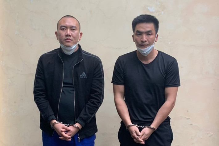 Đột nhập nhà máy mía đường trộm sắt thép: Do thiếu tiền tiêu xài, Trương Thế Dương (SN 1984) và Võ Mạnh Dũng (SN 1993, đều trú huyện Nghĩa Đàn, Nghệ An) đã đột nhập vào Công ty Mía đường Nasu Nghệ An ở huyện Quỳ Hợp trộm số lượng lớn sắt thép, phụ tùng. Tổng trị giá bị đánh cắp bị gần 100 triệu đồng. Ngày 17/3, Công an huyện Quỳ Hợp cho biết vừa bắt giữ 2 đối tượng này.
