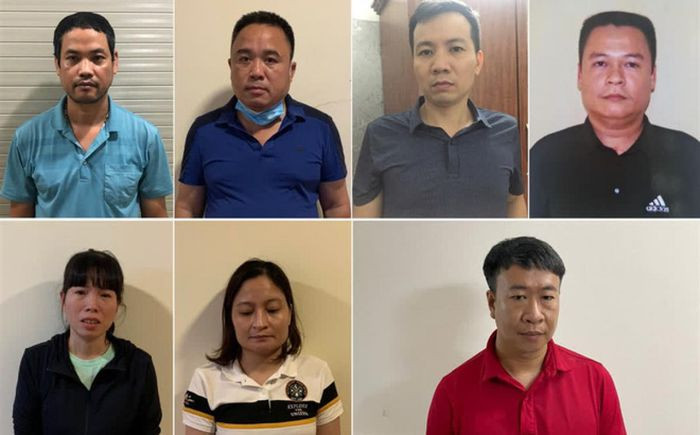 Bộ Công an triệt phá đường dây sản xuất SGK giả lớn nhất cả nước: Ngày 25/6, Bộ Công an đã khởi tố các bị can liên quan liên quan đến vụ án sản xuất, buôn bán sách giáo khoa giả ở Hà Nội và các tỉnh, thành phía Bắc. Công an tạm giữ nhiều vật chứng trong vụ án, hơn 3,2 triệu quyển sách giáo khoa giả các loại của Nhà xuất bản Giáo dục; 3 hệ thống dây chuyền máy in Offset, nhiều máy gia công sách giả; hơn 1,5 triệu tem giả của Nhà xuất bản Giáo dục và nhà xuất bản khác...