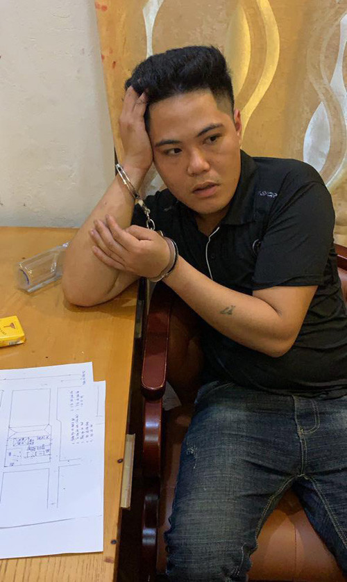 Công an cũng thu thập được, vào chiều 25/3, Thắng có sử dụng ma túy đá và ở trạng thái "phê" sau đó cãi nhau với gia đình. Kết hợp với nhiều chứng cứ khác, Công an Hải Phòng xác định, Thắng có liên quan đến cái chết thương tâm của cháu M. Một Tổ công tác được cử đi Móng Cái để truy bắt Thắng. Dường như có chuẩn bị trước nên Thắng đã thay đổi liên tục lịch trình, cung đường khiến cho lực lượng công an hết sức vất vả.