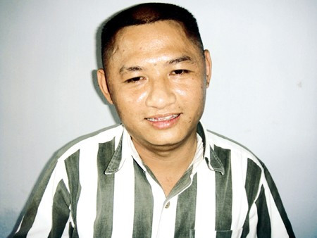 Ngày 15/7/2014 đường dây ma túy này đã bị triệt xóa. Khi đối tượng vận chuyển hàng bị bắt tại tỉnh Bình Thuận vào 0h ngày 15/7/2014, Tuấn “lay” vẫn không hề hay biết mà bình thản ngồi ăn đêm với vài đệ tử trên đường Phan Chu Trinh, TP Vinh. Lúc này hai khẩu súng ngắn vẫn được Tuấn “lay” dắt trong người. Tại cơ quan điều tra, Tuấn “lay” đã nhanh chóng khai nhận hành vi phạm tội. Sau này, Tuấn "lay" với tội lỗi của mình gây ra đã phải nhận án tử hình. (Ảnh minh họa, nguồn internet)