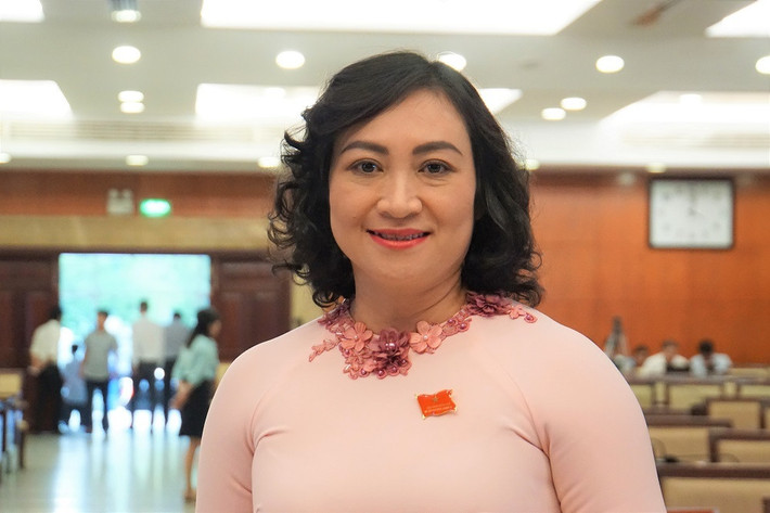 Tháng 7/2013, bà Phan Thị Thắng được bổ nhiệm Phó Giám đốc Sở Tài chính. Tháng 11/2015, được bổ nhiệm Giám đốc Sở Tài chính TP HCM.
