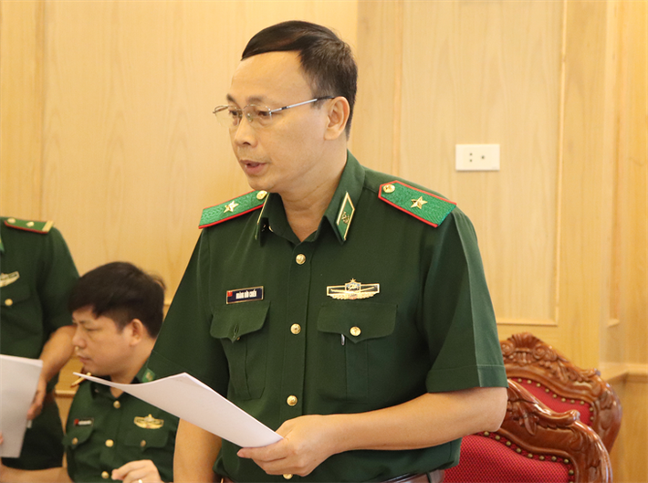 Thiếu tướng Hoàng Hữu Chiến (55 tuổi; quê Cam Lộ, Quảng Trị), Bí thư Đảng ủy Bộ Tham mưu, Phó Tham mưu trưởng Bộ đội Biên phòng ứng cử khối Quân đội.