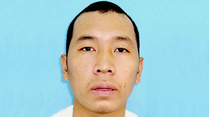Cụ thể, vào ngày 10/4/2014, Hoàng Đình Tuấn bị Công an TP. Biên Hòa (Đồng Nai) bắt khẩn cấp về hành vi lừa đảo chiếm đoạt tài sản. Đến ngày 16/12/2014, Viện Kiểm sát nhân dân TP. Biên Hòa, tỉnh Đồng Nai đã tống đạt cáo trạng truy tố Hoàng Đình Tuấn về tội “lừa đảo chiếm đoạt tài sản”.