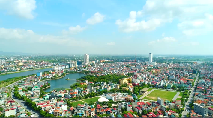 Qua xác minh và kiểm tra hàng trăm camera an ninh, công an nhận thấy Doanh di chuyển về tỉnh Hà Nam. Tại đây Doanh có một người bạn chưa biết nhân thân, lai lịch. Khi các trinh sát có mặt tại Hà Nam thì nhận được tin Doanh đã rời đi. Tiếp tục rà soát camera, tại trạm thu phí, công an tìm thấy hình ảnh Doanh đi qua, hướng về Hà Nội. Lúc này, một tổ công tác được cử bám theo cung đường di chuyển của Doanh. (Ảnh minh họa, nguồn internet)