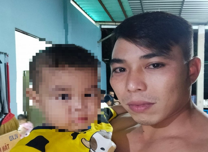 Bắt tạm giam người tình của mẹ bé trai 18 tháng tuổi tử vong: Ngày 14/6, Cơ quan CSĐT Công an huyện Bến Lức, tỉnh Long An đã bắt tạm giam Nguyễn Thanh Ninh (30 tuổi, ngụ Bến Lức, tỉnh Long An) để điều tra về tội 'Cố ý gây thương tích'. Theo đó, Ninh có hành vi hành hạ, gây ra cái chết của bé trai 18 tháng là con của chị L.D.T.H. Được biết, Ninh và chị L.D.T.H. chung sống với nhau như vợ chồng.