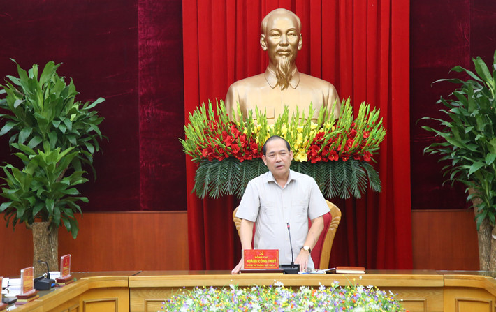 Ngày 28/6/2019 tại Hội nghị lần thứ 18, Ban Chấp hành Đảng Bộ tỉnh Phú Thọ, ông Hoàng Công Thủy được bầu giữ chức Phó Bí thư Tỉnh ủy Phú Thọ. Ngày 31/1/2023, ông được Ban Bí thư điều động, chỉ định tham gia Đảng đoàn MTTQ Việt Nam.