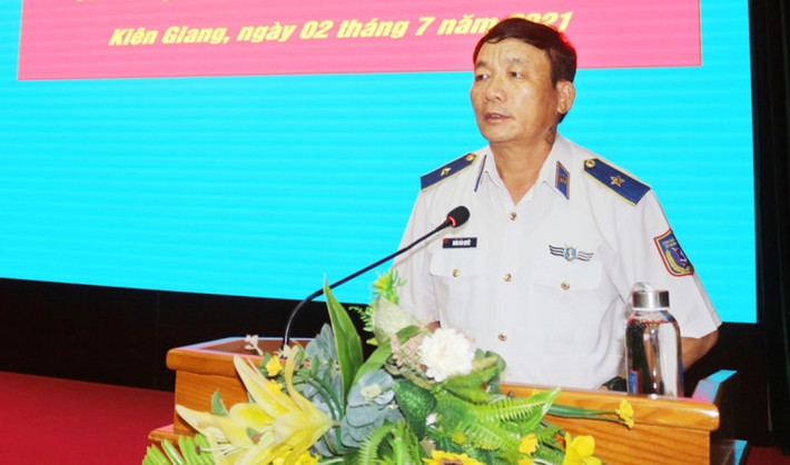Thiếu tướng Doãn Bảo Quyết - cựu Phó chính ủy kiêm chủ nhiệm chính trị Cảnh sát biển Việt Nam cũng bị khởi tố, bắt giam về tội tham ô tài sản.