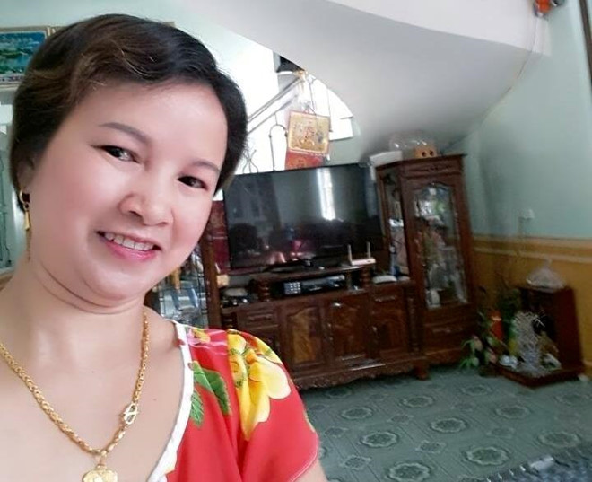 Được nói lời sau cùng, bị cáo Hiền mong HĐXX xem xét rút lại hồ sơ để điều tra lại vụ án, từ đó giúp được minh oan cho bị cáo. “Tôi mà buôn bán ma tuý thì tôi chết cũng không hối hận. Bọn chúng hút hít mà giết con tôi, tôi mong HĐXX minh oan cho tôi để tôi đi tìm công lý", bị cáo Hiền nói trước toà.