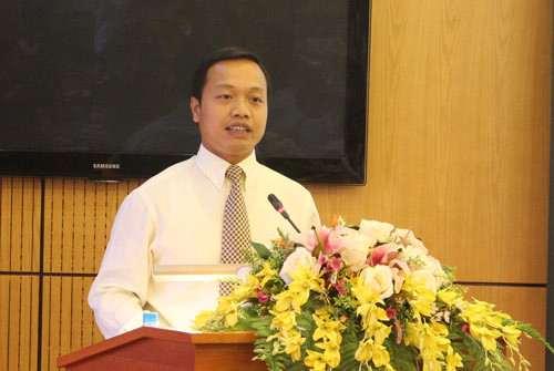 Ông trưởng thành từ chuyên viên, từng làm thư ký cho Bộ trưởng Bộ Tư pháp, Phó Chánh Văn phòng, Chánh Văn phòng Bộ Tư pháp.