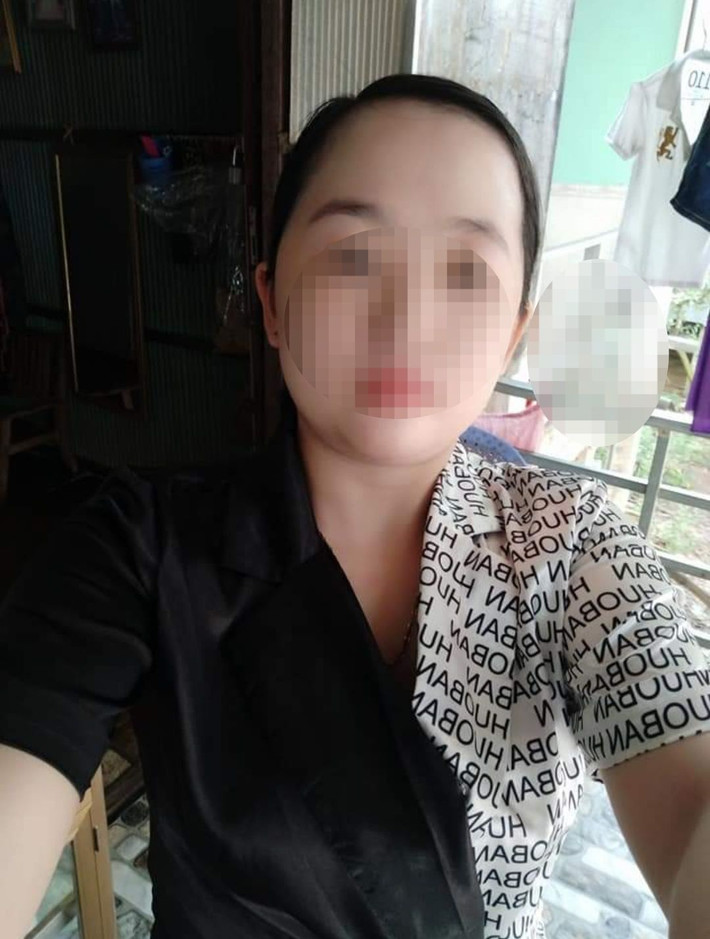 Bắt khẩn cấp bảo mẫu bạo hành bé trai 6 tháng tuổi: Ngày 15/1, Công an quận Bình Tân, TP HCM cho biết đã bắt khẩn cấp Võ Thị Mỹ Linh (SN 1993, ngụ quận Bình Tân) để điều tra về hành vi giết người đối với một bé trai 6 tháng tuổi. Nạn nhân là cháu NĐHA (6 tháng tuổi), con của chị PTNA (32 tuổi, ngụ quận Bình Tân). Trước đó, nạn nhân được người nhà gửi cho đối tượng chăm sóc, với chi phí 3 triệu đồng/tháng.