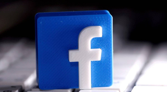 M. sử dụng tài khoản Facebook “Linh bibi” đăng tải nội dung rao bán dâm theo kiểu "Sugar baby, sugar daddy” nhằm dụ dỗ bị hại đến khách sạn để chiếm đoạt tiền. Ngoài tài khoản “Linh bibi”, M. còn sử dụng thêm tài khoản khác là “Đỗ Quyên”, H. sử dụng tài khoản “Đạt Nguyễn”, còn H.P.K. (sinh năm 2007, ở quận Cầu Giấy, Hà Nội) sử dụng tài khoản “Hải Sâm” để trao đổi thông tin khi thực hiện hành vi phạm tội. Tài sản chiếm đoạt được của các bị hại sẽ do M. và H. quản lý, chia cho đồng bọn. (Ảnh minh họa, nguồn Internet)