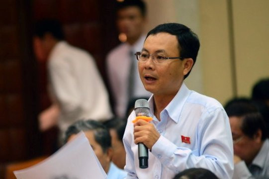 Theo đó, ông Hiếu được Thành ủy điều động giữ chức Bí thư TP Thủ Đức nhiệm kỳ 2020-2025.