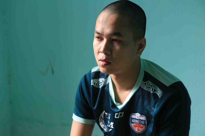 Phá đường dây đánh bạc hơn 4 tỷ: Ngày 11/2, Công an tỉnh Thừa Thiên - Huế cho biết đã bắt giữ 13 người để điều tra hành vi Sử dụng mạng Internet để thực hiện hoạt động lừa đảo chiếm đoạt tài sản và Đánh bạc, Tổ chức đánh bạc do Phan Hồng Thái (trú Thừa Thiên - Huế) cầm đầu. Từ tháng 12 đến nay, tài khoản đại lý của Thái đã thực hiện hơn 1.600 giao dịch với tổng số tiền đánh bạc gần 4 tỷ đồng.
