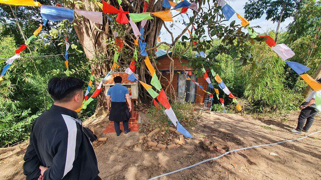 Đến thời điểm hiện tại, Phòng Cảnh sát hình sự Công an tỉnh Đắk Lắk đã làm rõ, vợ chồng Tuấn - Nhớ dùng thủ đoạn tu tập đắc đạo lừa đảo chiếm đoạt hơn 80 tỷ đồng của vợ chồng anh H.V.G. (trước đây trú ở quận Hai Bà Trưng, TP Hà Nội; sau đó chuyển về thôn 3, xã Ea Khăl, huyện Ea H’leo) và ông N.T.L. (trú ở quận Hai Bà Trưng, TP Hà Nội).