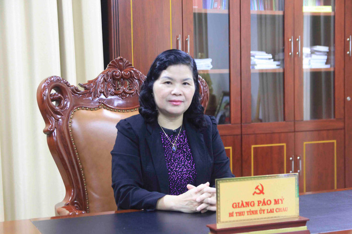 Bí thư Lai Châu Giàng Páo Mỷ cam kết sẽ tiếp tục rèn luyện phẩm chất chính trị, đạo đức lối sống của người đảng viên; thực hiện tốt trách nhiệm của người đại biểu dân cử. Bà mong muốn nâng cao chất lượng, hiệu quả hoạt động Đoàn ĐBQH khóa XV. Trong đó, bà khẳng định duy trì tiếp xúc cử tri theo quy định, quan tâm tiếp xúc cử tri ở vùng sâu, vùng xa, biên giới, vùng đồng bào dân tộc thiểu số; dành nhiều thời gian lắng nghe tâm tư, nguyện vọng của cử tri để chuyển đến Quốc hội, Chính phủ, các bộ, ngành Trung ương và các cơ quan thẩm quyền của địa phương.