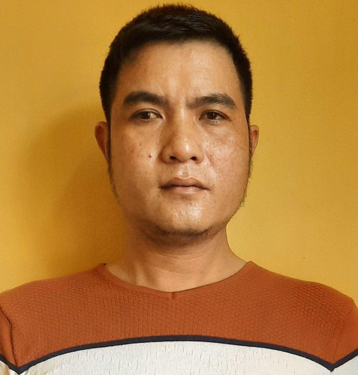 Mang súng bắn vào nhà bạn gái vì đòi chia tay: Nguyễn Văn Thắng (37 tuổi, trú thị trấn K’bang, huyện K’bang, Gia Lai) đã lấy súng quân dụng bắn vào nhà bạn gái là chị T.M.T.D (21 tuổi, trú phường An Phước, thị xã An Khê) khi cô đòi chia tay và nói đã có bạn trai mới. Ngày 3/12, Công an tỉnh Gia Lai cho biết đã bắt tạm giam Thắng.