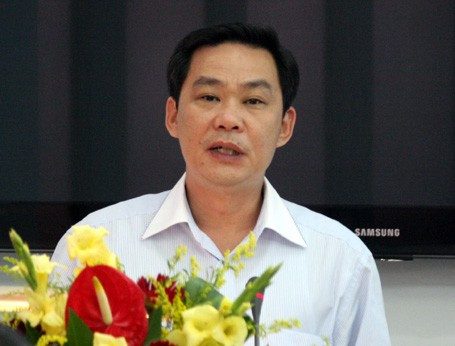 Ông Lê Hồng Sơn là Ủy viên Ban Thường vụ Thành ủy, Phó Chủ tịch Thường trực UBND TP Hà Nội nhiệm kỳ 2016-2021. Trước đó, ông là Thứ trưởng Bộ Tư pháp.