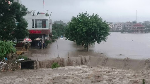 Mưa lũ lịch sử tàn phá Quảng Ninh tháng 7/2015: Tổng lượng mưa đo được tại một số điểm ở Quảng Ninh từ ngày 23 đến ngày 29/7/2015 đã vượt quá 1.500 mm. Theo đánh giá, đây là trận mưa lớn nhất trong vòng 55 năm tại Quảng Ninh (tính đến năm 2015), phá vỡ hàng loạt kỷ lục.