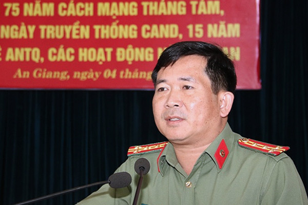 Sau đó họ khá bất ngờ vì nhận được ngay sự phản hồi trực tiếp từ chính Giám đốc Công an tỉnh nên thực sự đã tin và thường xuyên cung cấp những thông tin quý giá.