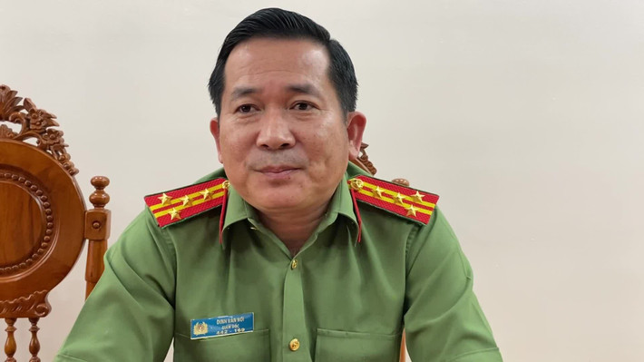 Ông mong muốn số điện thoại của mình tiếp tục được bà con nhân dân ủng hộ, tiếp tục nhận được những tin tức liên quan đến an ninh trật tự, đặc biệt tin báo liên quan đến công tác phòng dịch.