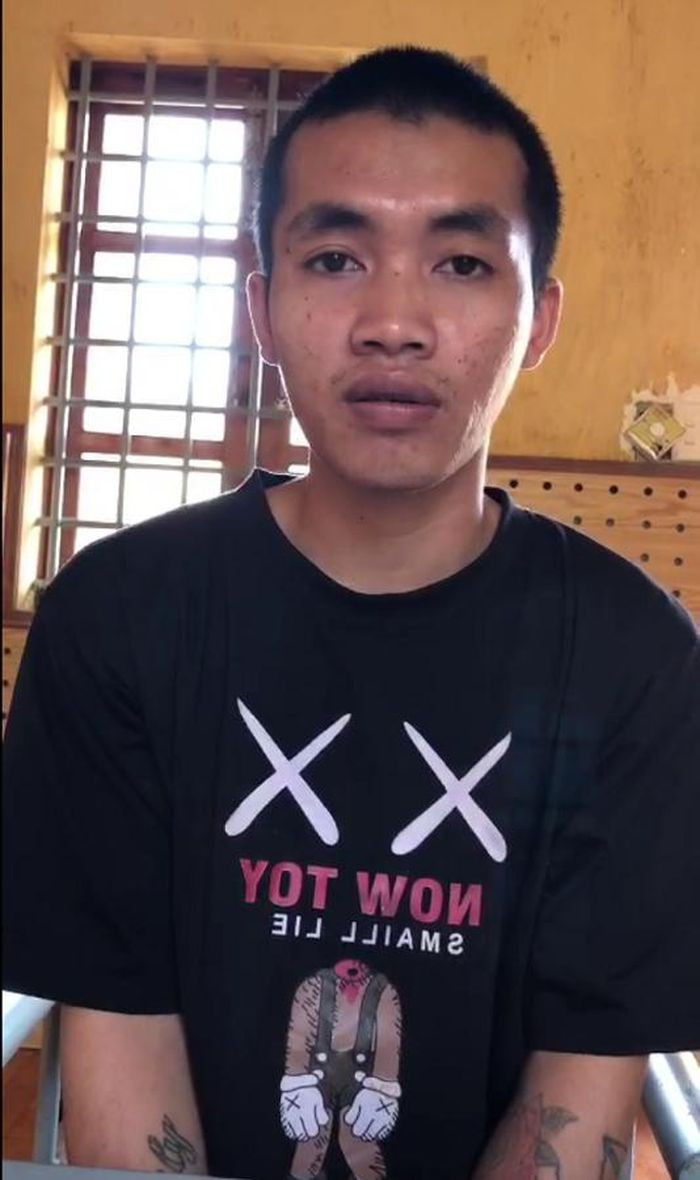 Nam thanh niên giao cấu nhiều lần với bé gái 13 tuổi: Mặc dù biết cháu O. mới chỉ 13 tuổi nhưng Trần Ngọc Sự (SN 1998, trú tại xã Chư Kbô, huyện Krông Búk, tỉnh Đắk Lắk) đã lân la nói chuyện và 3 lần dụ dỗ, thực hiện hành vi giao cấu đối với cháu O. Ngày 21/10, VKSND huyện Krông Búk đã truy tố Sự.