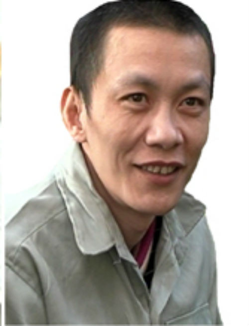 Một đệ tử của Sồng A Lâu là Nguyễn Hùng Dũng (tức Dũng “ộp”, SN 1979, ở tiểu khu 6, Mộc Châu, Sơn La) cũng được coi như một thế lực mới trong giới buôn bán ma túy. Là cánh tay phải của ông trùm Sồng A Lâu nên Dũng “ộp” được đại ca rất ưu ái và chia cho phần lợi nhuận khá. Có tiền, Dũng “ộp” sắm xe BMW X6, ngoài việc buôn ma túy, thú vui duy nhất của Dũng “ộp” là đá gà. Hắn lê la hết sới gà này đến sới gà khác và nghe nói đã nộp hàng bao tải tiền cho các tay cờ bạc chuyên nghiệp. Nhưng với Dũng “ộp”, số tiền đó chẳng đáng là bao.