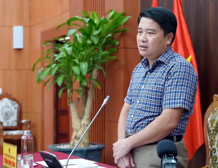 Năm 2018, ông Tân được bầu làm Phó Chủ tịch tỉnh Quảng Nam ở tuổi 39.