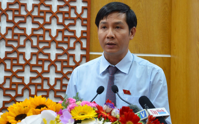 Ngày 24/8, Ban Thường vụ Tỉnh uỷ Tây Ninh tổ chức Hội nghị Ban Chấp hành Đảng bộ tỉnh để thực hiện quy trình bầu chức danh Bí thư Tỉnh uỷ khoá X, nhiệm kỳ 2015-2020.