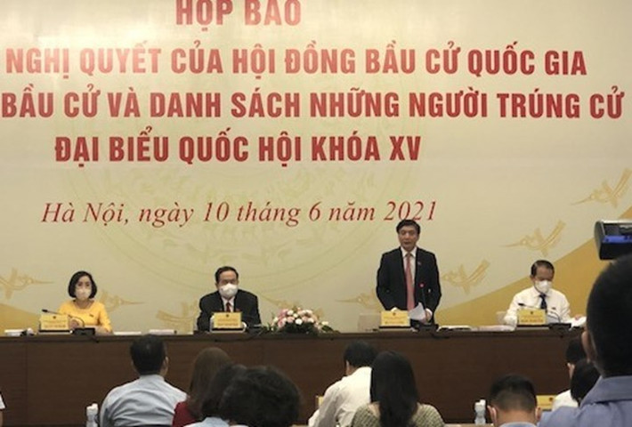 Trong danh sách 499 người trúng cử, đại biểu do các cơ quan, tổ chức ở trung ương giới thiệu 194; địa phương giới thiệu 301; tự ứng cử 4. Số đại biểu hoạt động chuyên trách ở Trung ương 126; chuyên trách ở địa phương 67.