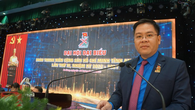 Anh Phan Duy Bằng - Bí thư Tỉnh Đoàn An Giang cho biết, Đại hội Đại biểu Đoàn TNCS Hồ Chí Minh tỉnh An Giang lần thứ XI là Đại hội của tinh thần “Tuổi trẻ An Giang bản lĩnh, tiên phong, đoàn kết, khát vọng, phát triển”, thể hiện ý chí quyết tâm, nhiệt huyết, cống hiến sức trẻ đóng góp vào sự nghiệp xây dựng và bảo vệ Tổ quốc, vì sự phát triển bền vững của quê hương Bác Tôn kính mến. (Ảnh Tiền Phong)