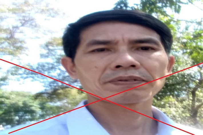 Giả mạo cán bộ công an lừa tình, tiền phụ nữ cả tỷ đồng: Lê Anh Tuấn (47 tuổi, ngụ TP Thanh Hóa, Thanh Hóa) thông qua mạng xã hội zalo làm quen với chị L.T.H (45 tuổi), ngụ ở thị trấn Quán Lào (Yên Định, Thanh Hóa) là lao động tự do. Tuấn giới thiệu với chị H là mình đang công tác tại một đơn vị thuộc Bộ Công an và giữ cấp bậc hàm Thượng tá sau đó lừa cả tình, chiếm đoạt hàng tỷ đồng của nạn nhân. Ngày 21/4/2022, Công an tỉnh Thanh Hóa đã khởi tố bị can và ra lệnh bắt tạm giam 4 tháng đối với Lê Anh Tuấn.