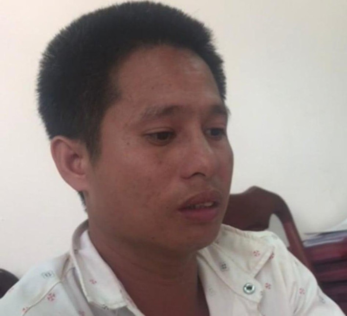 Nam thanh niên xúc phạm Quốc kỳ: Sau khi đi ăn nhậu trở về, Trương Dương Hùng (SN 1991, trú xã Ea Ning, huyện Cư Kuin, Đắk Lắk) đã dùng tay xé rách 3 lá cờ Tổ quốc treo bên đường. Ngày 3/5, Hùng bị Công an khởi tố về hành vi "Xúc phạm Quốc kỳ".