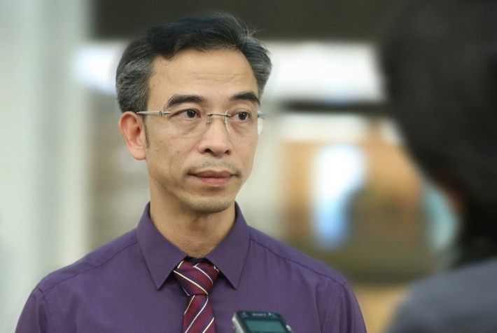 Bắt tạm giam nguyên Giám đốc Bệnh viện Tim Hà Nội Nguyễn Quang Tuấn: Ngày 9/12, Cơ quan Cảnh sát điều tra Bộ Công an đã ra quyết định hủy bỏ biện pháp ngăn chặn cấm đi khỏi nơi cư trú, ra lệnh bắt bị can để tạm giam đối với ông Nguyễn Quang Tuấn nguyên Giám đốc, Chủ tịch Hội đồng mua sắm Bệnh viện Tim Hà Nội.
