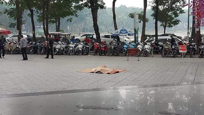 Nạn nhân sinh sống tại tầng 15 toà nhà HH2B Linh Đàm.