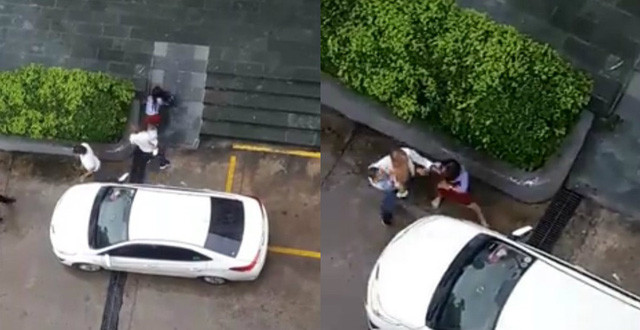 Chồng tay bế con nhỏ đấm vợ dã man: Mới đây, một đoạn clip ghi lại cảnh người chồng vừa bế con nhỏ, vừa đấm đá vợ dã man đang nhận được sự quan tâm rất lớn của cộng đồng mạng.