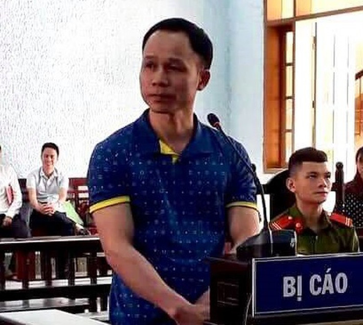 Nhậu xong, thầy giáo dụ dỗ ngủ với nữ sinh lớp 8: Ngày 14/10/2019, tại phiên toà sơ thẩm, Toà án nhân dân tỉnh Gia Lai tuyên phạt Hồ Trọng Đăng (SN 1983, nguyên là thầy giáo Tổng phụ trách đội Trường THCS Phan Bội Châu, xã Ia Nan) 8 năm 6 tháng tù về tội “Hiếp dâm người dưới 16 tuổi”.
