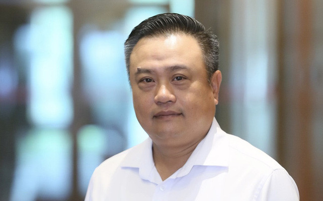 Tổng Kiểm toán Nhà nước Trần Sỹ Thanh cam kết trên cương vị mới, ông sẽ nỗ lực vượt bậc, vượt qua mọi thử thách, nhanh chóng tiếp cận công việc mới, hoàn thành tốt nhiệm vụ được giao. Ông Thanh cho hay: “Chúng ta không được phép phụ lòng, phụ công sức cán bộ Kiểm toán Nhà nước đi trước”.