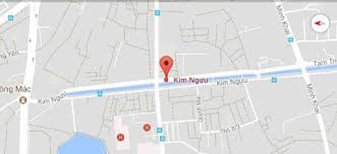 Khu vực sông Kim Ngưu nơi xảy ra vụ việc. Xem thêm video: Phát hiện thi thể trong chiếc ô tô lật ngược. Nguồn VTC 9.
