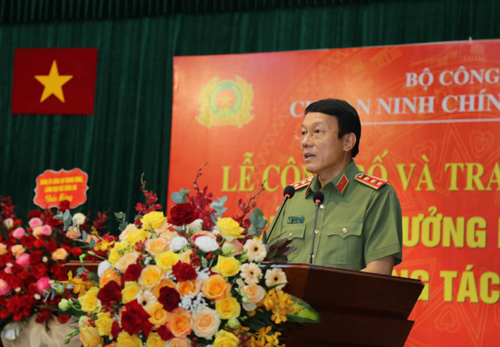 Ngày 4/7, tại Hà Nội, Bộ Công an tổ chức Lễ công bố và trao quyết định của Bộ trưởng Bộ Công an về công tác cán bộ của Cục An ninh chính trị nội bộ. Thượng tướng Lương Tam Quang, Ủy viên Trung ương Đảng, Thứ trưởng Bộ Công an dự và chủ trì lễ công bố.