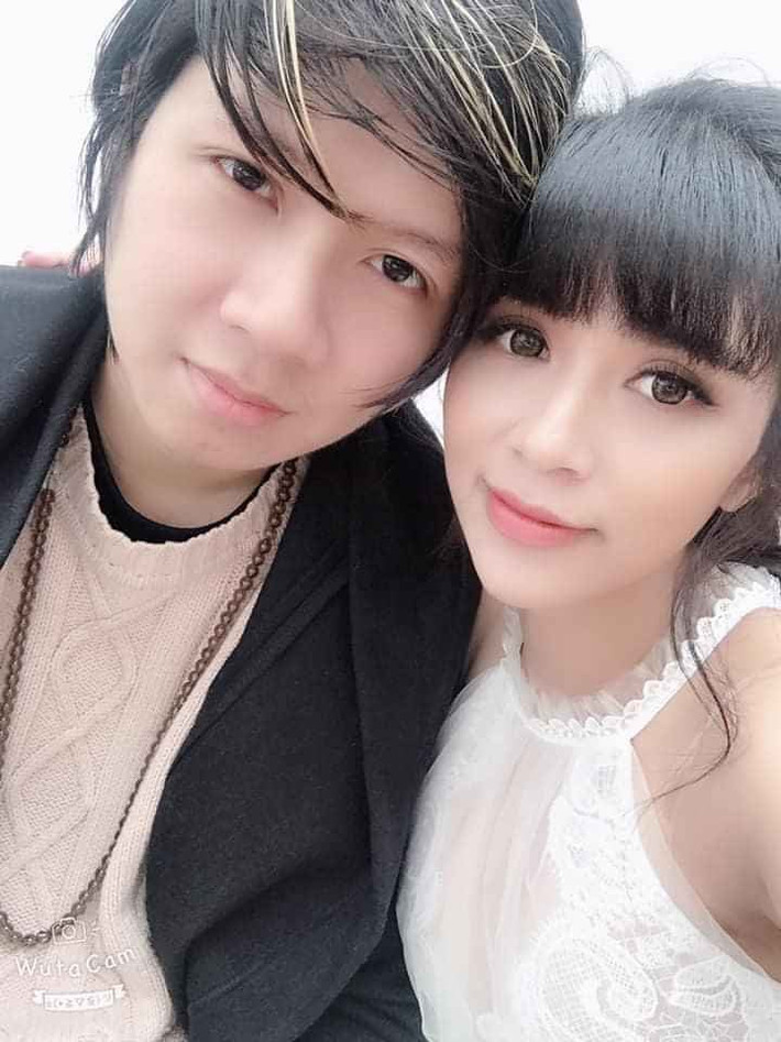 Tháng 10/2019, Lan Anh và Tuấn thuê một căn hộ mini ở phường Phương Liên, quận Đống Đa để ở. Do cả Tuấn và Lan Anh đều sử dụng ma túy dạng đá nên Tuấn đã mua 2,3 triệu đồng ma túy dạng Ketamine và Methamphetamine về để sử dụng dần.