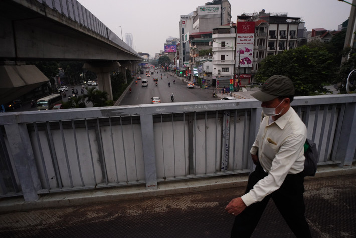 Mật độ giao thông trên đường Nguyễn Trãi cũng giảm đáng kể.
