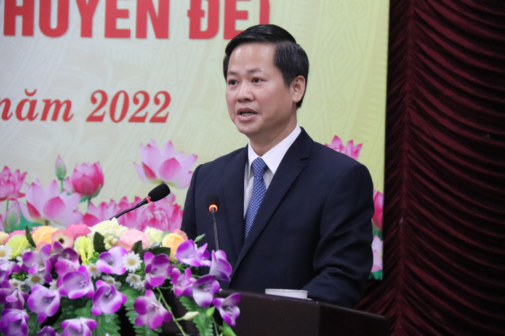 Ông Đoàn Anh Dũng, SN 1977, quê tỉnh Hà Tĩnh, trình độ chuyên môn Thạc sỹ Luật, Cử nhân Kinh tế và Cao cấp lý luận chính trị. Quá trình công tác: Từ tháng 10/1999, ông là nhân viên phòng Kinh doanh, Công ty Dịch vụ vận tải, giao nhận hàng hóa - Hà Nội.