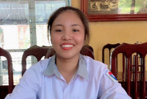 Nữ sinh Nam Định là thủ khoa khối C. Kết thúc kỳ thi tốt nghiệp THPT, Nguyễn Thị Hương, học sinh trường THPT Mỹ Tho, huyện Ý Yên, tỉnh Nam Định, đã tự tính được điểm Lịch sử, Địa lý, riêng môn Ngữ văn thi tự luận chỉ đoán 9 điểm.
