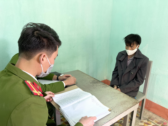 Bắt đối tượng trong ổ nhóm tội phạm tấn công sát khiến 1 trung tá tử vong: Ngày 6/2, Công an huyện Mường Lát, Thanh Hóa mật phục, bắt giữ các đối tượng vận chuyển, buôn bán trái phép chất ma túy trong quá trình vây bắt, các đối tượng chống trả quyết liệt, nổ súng bắn và tẩu thoát khỏi hiện trường khiến 1 trung tá tử vong. Ngày 10/2, Công an Thanh Hóa đã bắt được 1 đối tượng Sùng A Tông (SN 1991 ở huyện Mường Lát) trong ổ nhóm này để điều tra.