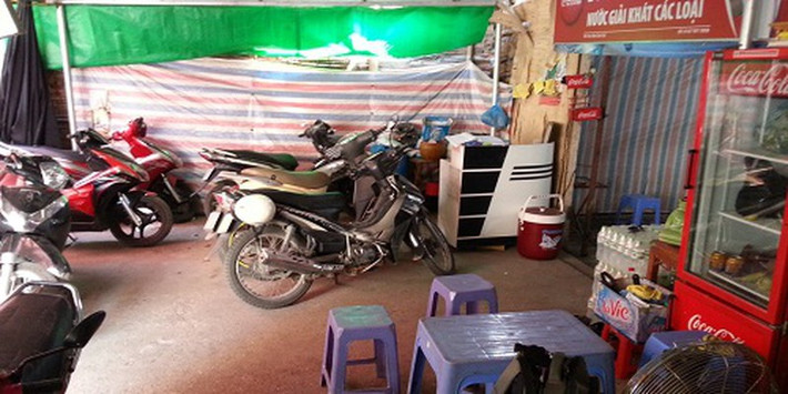 Đi nhậu về, 'bợm nhậu' đánh hàng xóm vỡ đầu: Sau khi đi nhậu về, Phan Thanh Nam (SN 1995, ngụ phường 1, TP Tây Ninh) đã xảy ra mâu thuẫn với anh L.M.K. (hàng xóm của Nam) Nam dùng tuýp sắt đánh vỡ đầu anh K. Ngày 18/8, Nam bị Công an TP Tây Ninh tạm giữ. (Ảnh minh họa)