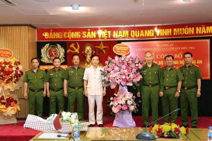Phát biểu giao nhiệm vụ cho Đại tá Trần Văn Toản, Thứ trưởng Bộ Công an Nguyễn Duy Ngọc ghi nhận những cố gắng, nỗ lực trong công tác của Đại tá Trần Văn Toản với vai trò là Giám đốc Công an tỉnh Bình Thuận.