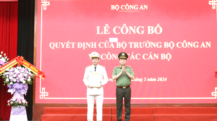 Ngày 13/5 tại Công an tỉnh Lạng Sơn (TP Lạng Sơn, tỉnh Lạng Sơn), đại diện lãnh đạo Bộ Công an đã công bố quyết định của Bộ trưởng Bộ Công an về việc điều động, bổ nhiệm Đại tá Vũ Như Hà, Phó Cục trưởng Cục Cảnh sát điều tra tội phạm về tham nhũng, kinh tế, buôn lậu (C03 - Bộ Công an) làm Giám đốc Công an tỉnh Lạng Sơn.