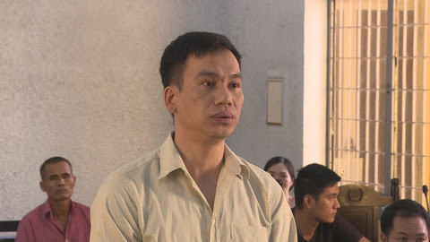 Bằng chiêu thức nói trên, Sơn đã lừa các bị hại để chiếm đoạt hơn 5,7 tỷ đồng. HĐXX đã tuyên xử Sơn 18 năm tù buộc trả lại số tiền chiếm đoạt của các bị hại.