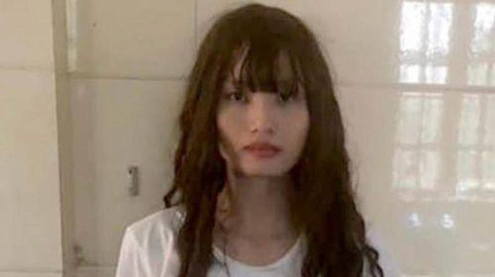 Đang nuôi con nhỏ, người phụ nữ vẫn lén lút đi buôn ma túy: Nhữ Thị Phương (trú huyện Bình Giang) có hành vi mua bán trái phép 1 túi ma túy loại Methamphetamine tại nhà thì bị Công an huyện Bình Giang (Hải Dương) bắt quả tang. Ngày 23/8, Phương bị Công an huyện Bình Dương khởi tố. Được biết, Phương đang nuôi con dưới 36 tháng tuổi.